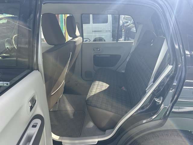 スズキ アルトラパン　ＬＣ ＬＣ ６６０ Ｘ R4年 (東海) 99