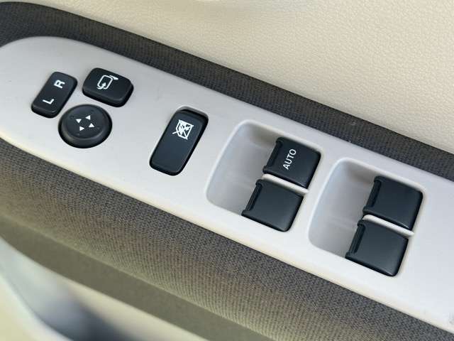 スズキ アルトラパン　ＬＣ ＬＣ ６６０ Ｘ R4年 (東海) 99