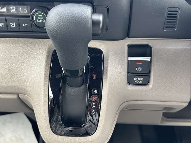 ホンダ Ｎ　ＢＯＸ ジョイ ６６０ ２トーン R7年 (東海) 99