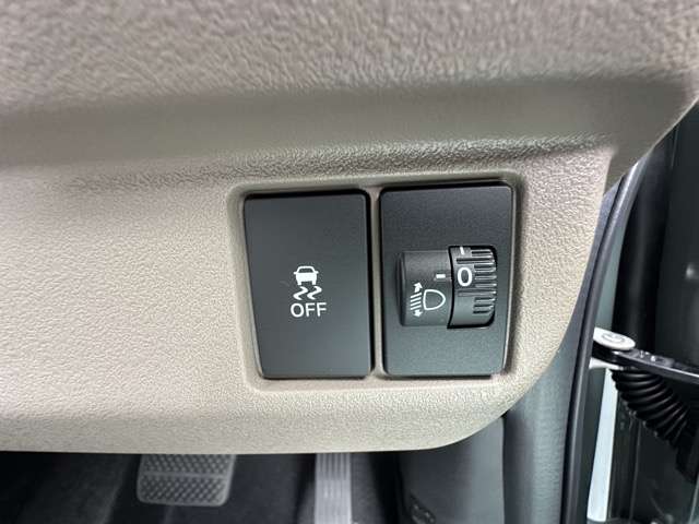 ホンダ Ｎ　ＢＯＸ ジョイ ６６０ ２トーン R7年 (東海) 99