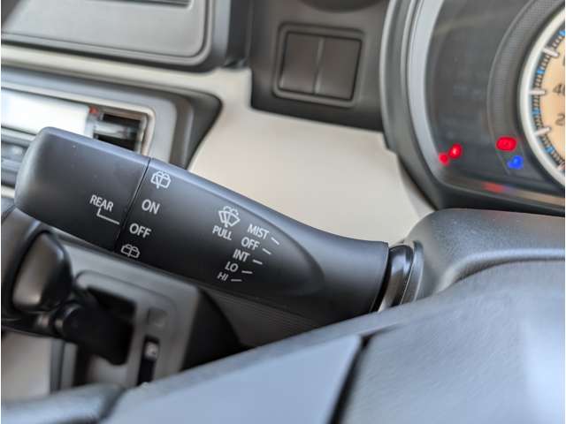 スズキ スペーシア ６６０ ハイブリッド Ｇ R5年 (関東) 99