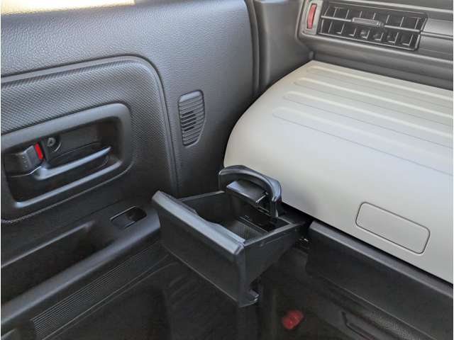 スズキ スペーシア ６６０ ハイブリッド Ｇ R5年 (関東) 99