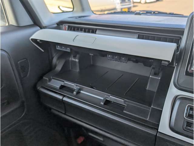 スズキ スペーシア ６６０ ハイブリッド Ｇ R5年 (関東) 99