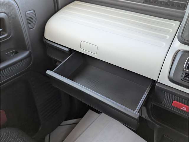 スズキ スペーシア ６６０ ハイブリッド Ｇ R5年 (関東) 99