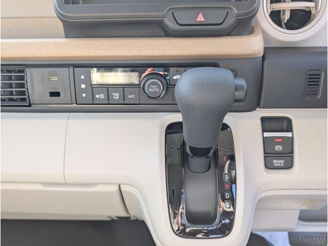 ホンダ Ｎ　ＢＯＸ ６６０ R7年 (関東) 99