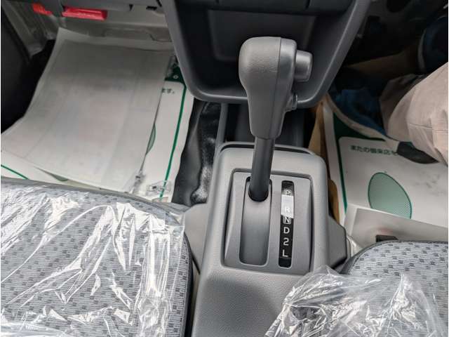 スズキ キャリイトラック ６６０ ＫＣエアコン・パワステ ３方開 ４ＷＤ R7年 (関東) 99