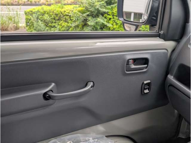 スズキ キャリイトラック ６６０ ＫＣエアコン・パワステ ３方開 ４ＷＤ R7年 (関東) 99