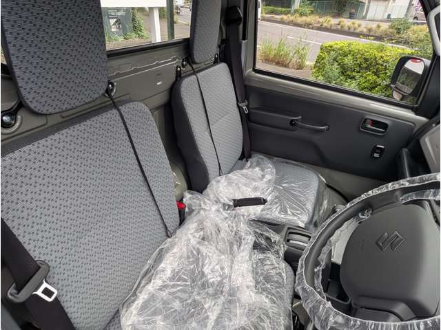 スズキ キャリイトラック ６６０ ＫＣエアコン・パワステ ３方開 ４ＷＤ R7年 (関東) 99