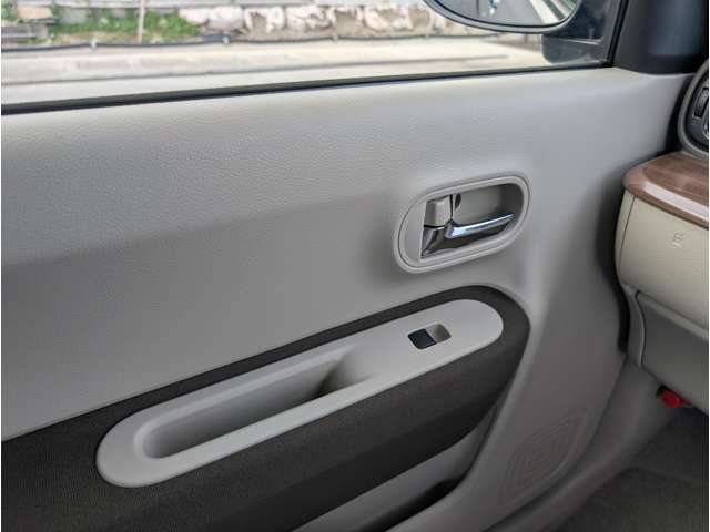 スズキ アルトラパン　ＬＣ ＬＣ ６６０ Ｘ R7年 (関東) 99