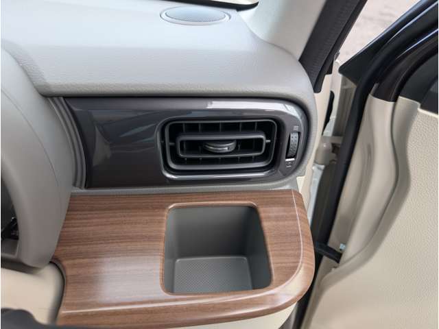 スズキ アルトラパン　ＬＣ ＬＣ ６６０ Ｘ R7年 (関東) 99