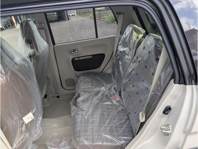 スズキ アルトラパン　ＬＣ ＬＣ ６６０ Ｘ R7年 (関東) 99