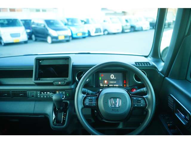 ホンダ Ｎ　ＢＯＸ カスタム ６６０ R7年 (関東) 99