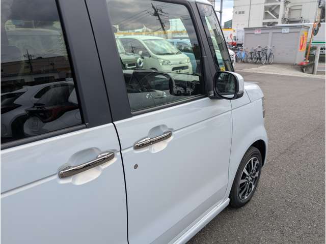 ホンダ Ｎ　ＢＯＸ カスタム ６６０ コーディネートスタイル モノトーン R7年 (関東) 99