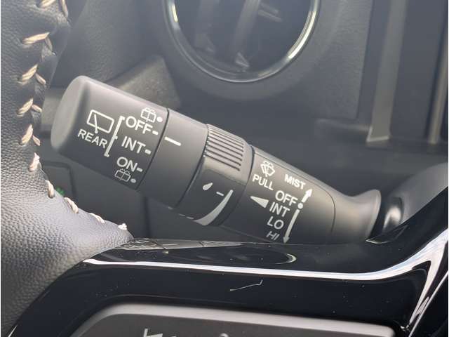 ホンダ Ｎ　ＢＯＸ カスタム ６６０ コーディネートスタイル モノトーン R7年 (関東) 99