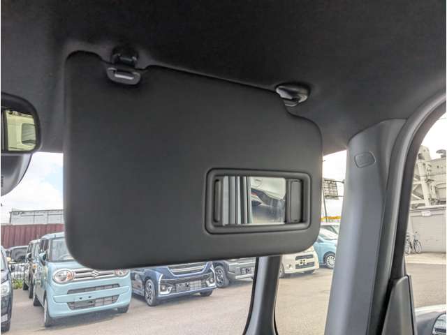 ホンダ Ｎ　ＢＯＸ カスタム ６６０ コーディネートスタイル モノトーン R7年 (関東) 99