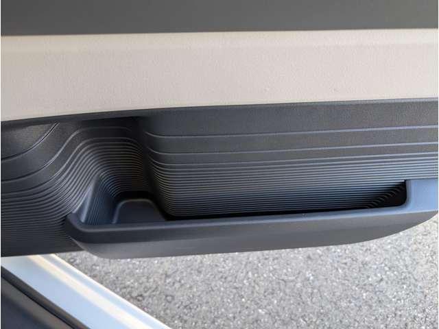 ホンダ Ｎ　ＢＯＸ ６６０ R7年 (関東) 99