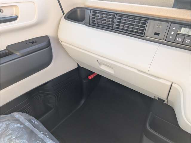 ホンダ Ｎ　ＢＯＸ ６６０ R7年 (関東) 99