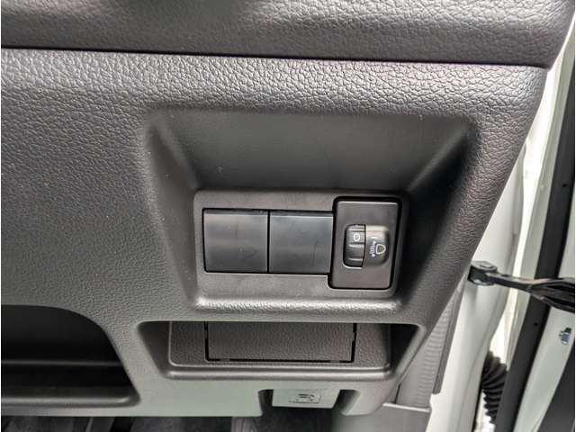 スズキ スペーシア ６６０ ハイブリッド Ｇ R7年 (関東) 99