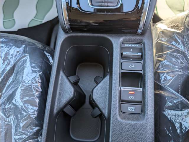 ホンダ ヴェゼル １．５ Ｅ：ＨＥＶ Ｚ R7年 (関東) 99