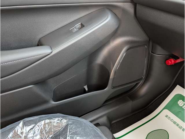 ホンダ ヴェゼル １．５ Ｅ：ＨＥＶ Ｚ R7年 (関東) 99