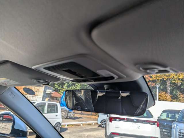 ホンダ ヴェゼル １．５ Ｅ：ＨＥＶ Ｚ R7年 (関東) 99