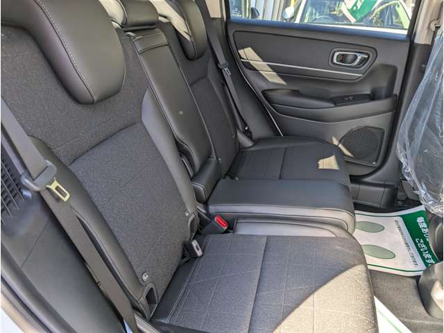 ホンダ ヴェゼル １．５ Ｅ：ＨＥＶ Ｚ R7年 (関東) 99