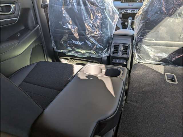 ホンダ ヴェゼル １．５ Ｅ：ＨＥＶ Ｚ R7年 (関東) 99