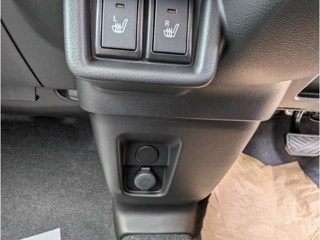 スズキ スペーシア ６６０ カスタム ハイブリッド ＸＳ R7年 (関東) 99