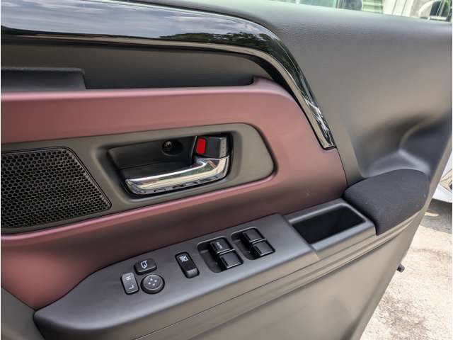 スズキ スペーシア ６６０ カスタム ハイブリッド ＸＳ R7年 (関東) 99