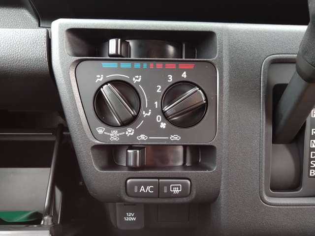 ダイハツ ハイゼットカーゴ ６６０ デラックス R7年 (関東) 99