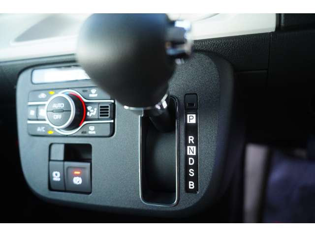 ダイハツ ムーヴ　キャンバス ６６０ ストライプス Ｇ R7年 (関東) 99