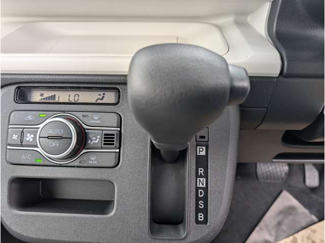 ダイハツ ムーヴ　キャンバス ６６０ ストライプス Ｘ R7年 (関東) 99