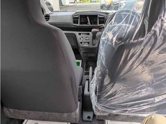 ダイハツ ミラ　イース ６６０ Ｌ ＳＡＩＩＩ R7年 (関東) 99