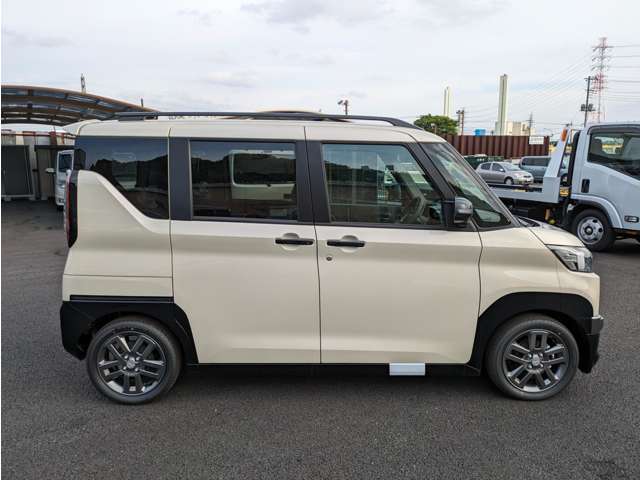 三菱 デリカ　ミニ ６６０ Ｇ プレミアム R7年 (関東) 99