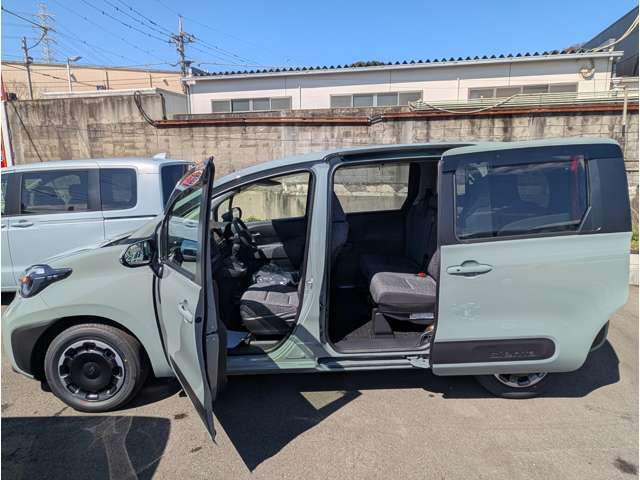 トヨタ シエンタ １．５ Ｚ R7年 (関東) 99