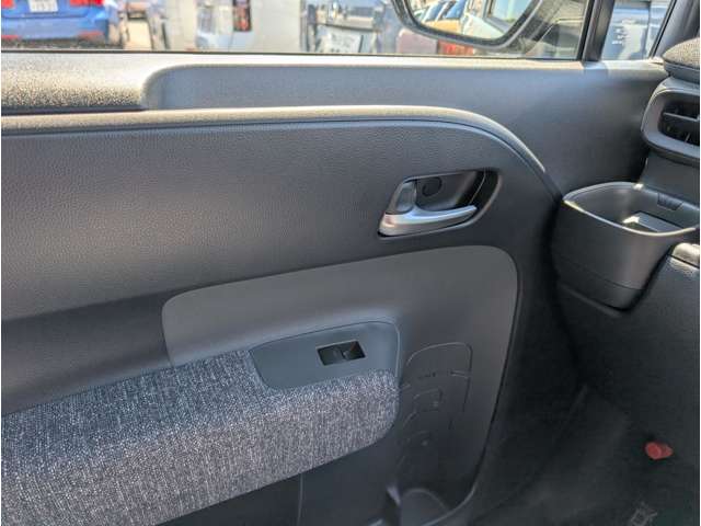 トヨタ シエンタ １．５ Ｚ R7年 (関東) 99