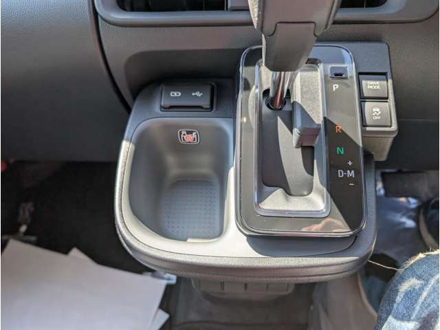 トヨタ シエンタ １．５ Ｚ R7年 (関東) 99