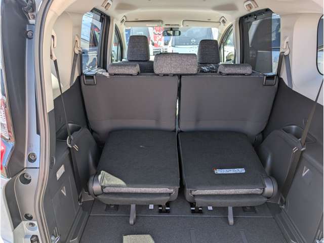 トヨタ シエンタ １．５ Ｚ R7年 (関東) 99