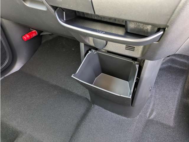 三菱 デリカ　ミニ ６６０ Ｔ プレミアム ４ＷＤ R7年 (関東) 99