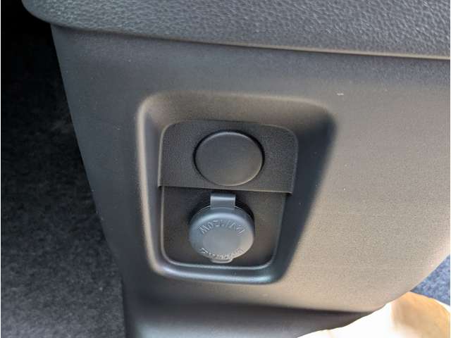 スズキ スペーシア ６６０ カスタム ハイブリッド ＸＳ R7年 (関東) 99