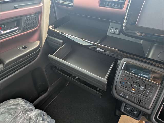 スズキ スペーシア ６６０ カスタム ハイブリッド ＸＳ R7年 (関東) 99