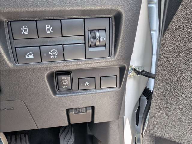 三菱 デリカ　ミニ ６６０ Ｔ プレミアム ４ＷＤ R7年 (関東) 99