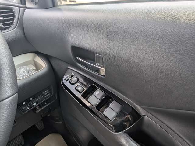 三菱 デリカ　ミニ ６６０ Ｔ プレミアム ４ＷＤ R7年 (関東) 99