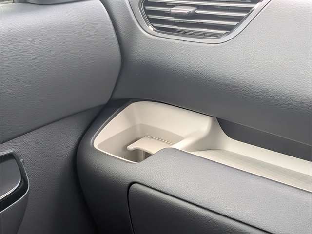 三菱 デリカ　ミニ ６６０ Ｔ プレミアム ４ＷＤ R7年 (関東) 99