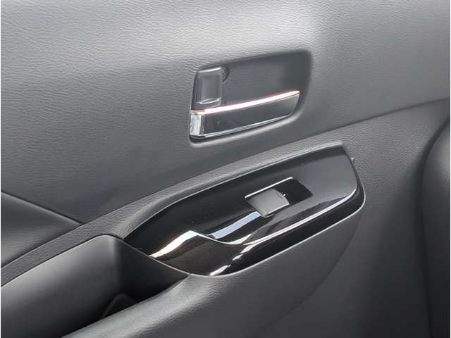 三菱 デリカ　ミニ ６６０ Ｔ プレミアム ４ＷＤ R7年 (関東) 99