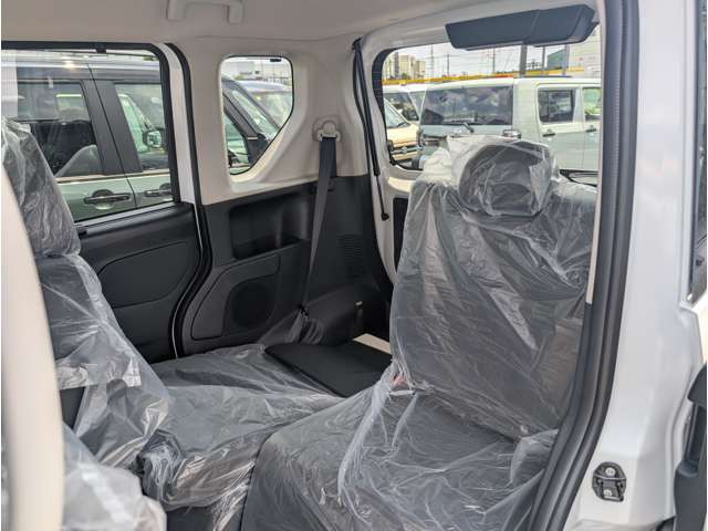 三菱 デリカ　ミニ ６６０ Ｔ プレミアム ４ＷＤ R7年 (関東) 99