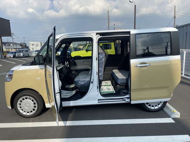 ダイハツ ムーヴ　キャンバス ６６０ ストライプス Ｘ R7年 (関東) 99