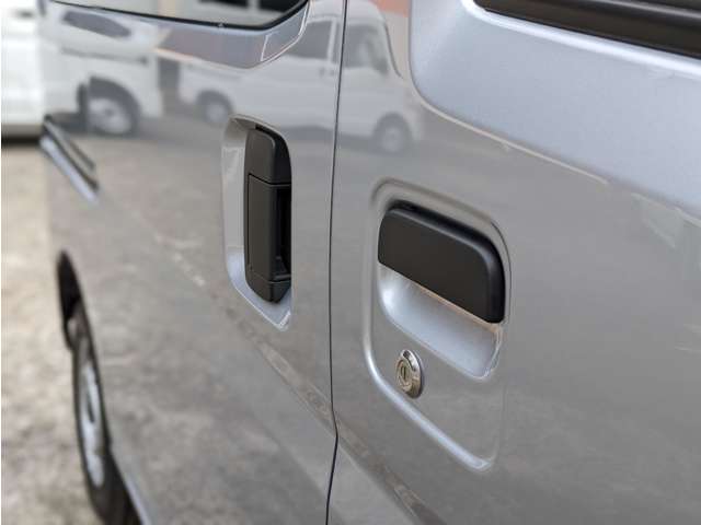 ダイハツ ハイゼットカーゴ ６６０ デラックス R7年 (関東) 99