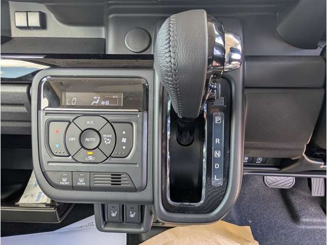 スズキ スペーシア ６６０ カスタム ハイブリッド ＸＳ R7年 (関東) 99