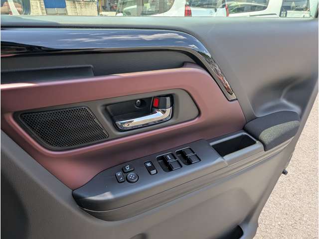 スズキ スペーシア ６６０ カスタム ハイブリッド ＸＳ R7年 (関東) 99